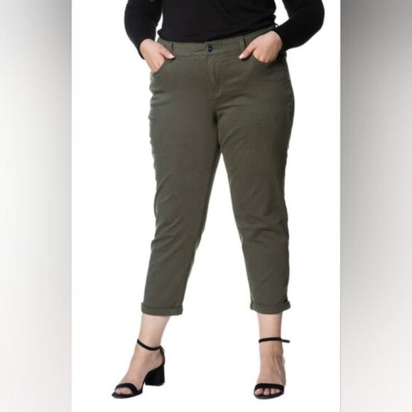 NWT In Every Story Crop Capri Olive Green Stretch Spring Jeans 22 - Picture 1 of 7